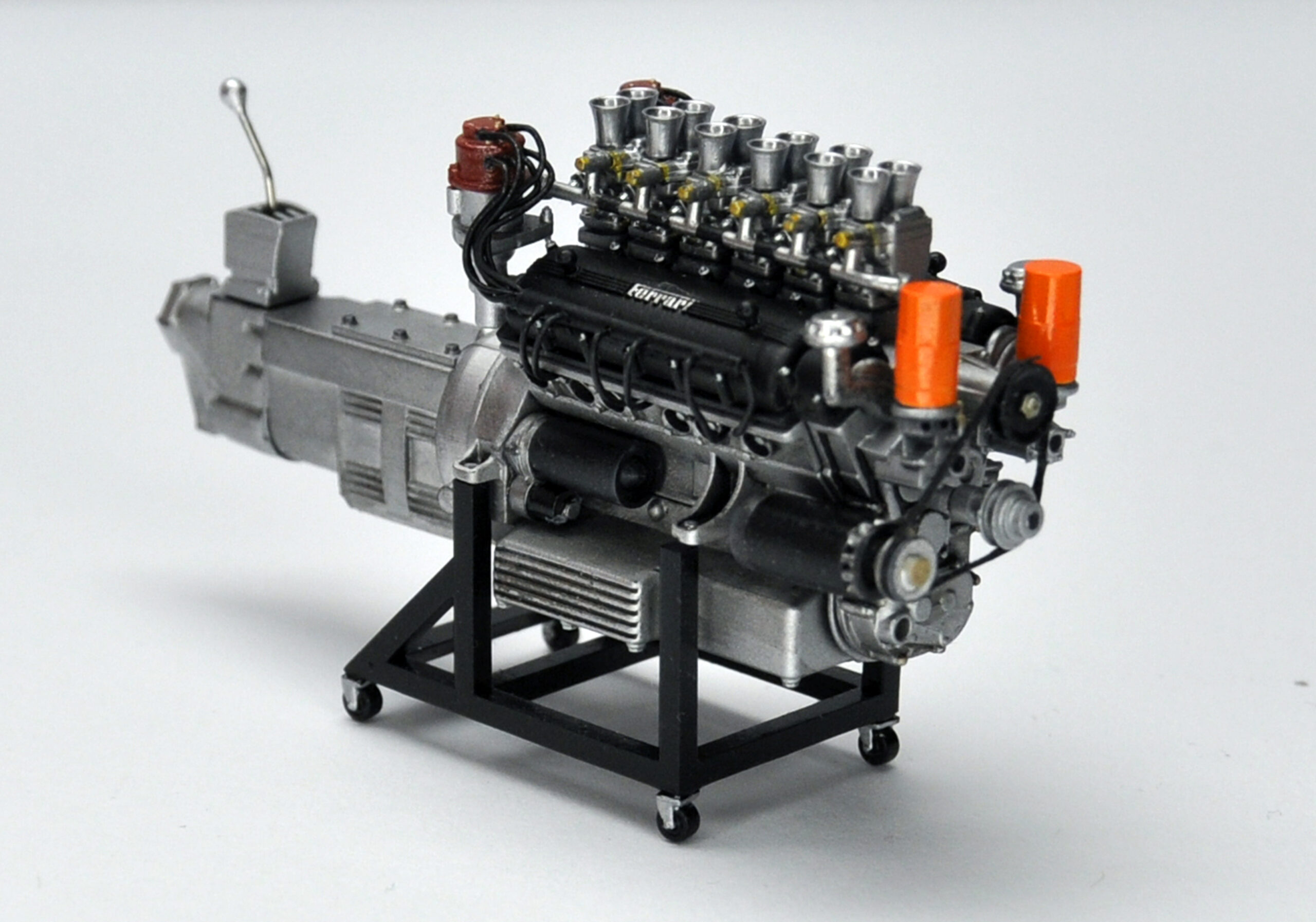 Motor Ferrari Colombo V12 3.3l 6 carburadores. - Imagen 12