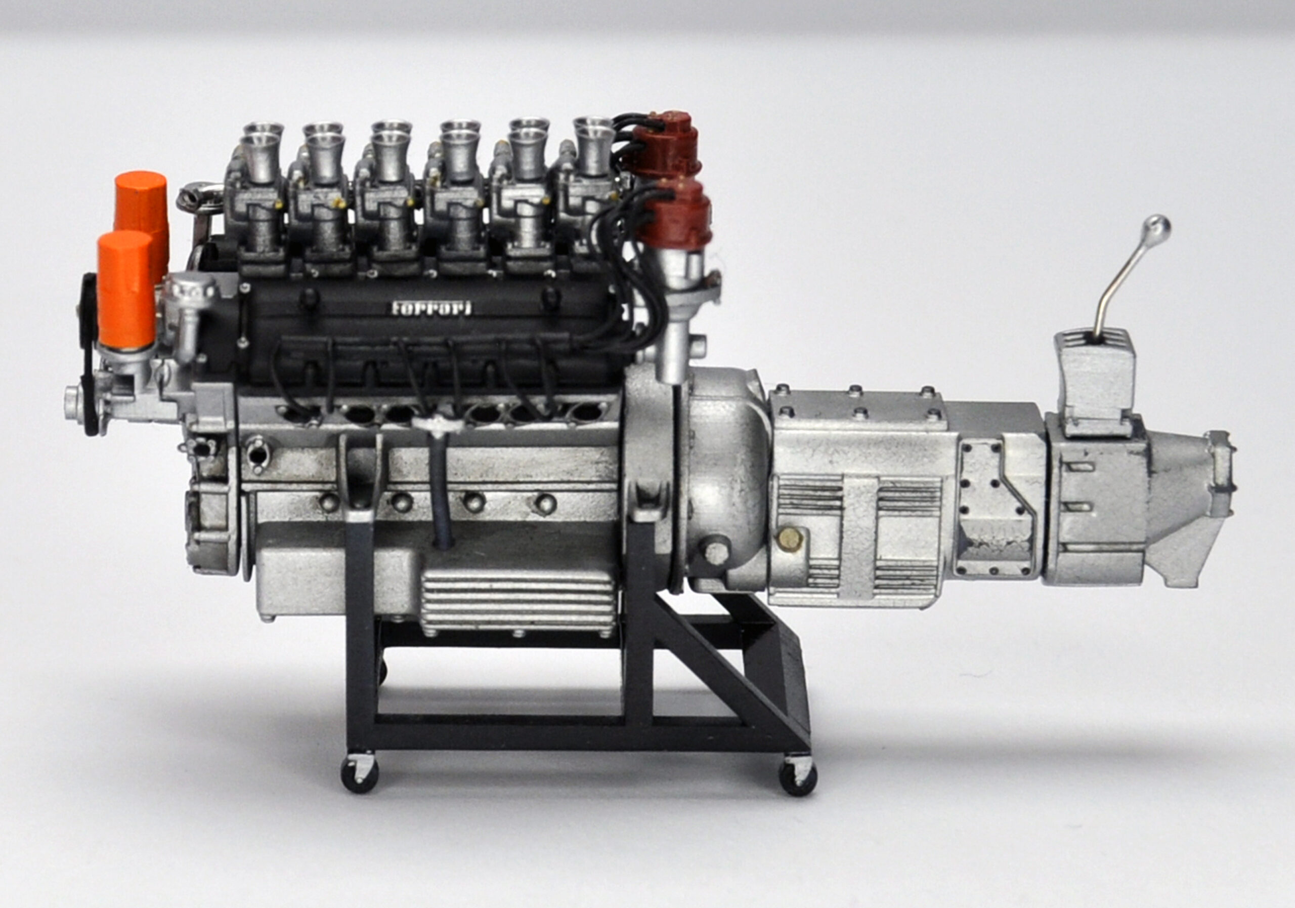 Motor Ferrari Colombo V12 3.3l 6 carburadores. - Imagen 13